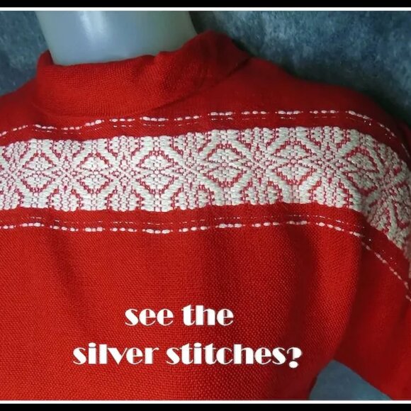 Vintage Dolman Top Red White with Silver, Festive 50s Holiday Woven Cotton VFG - Picture 7 of 13